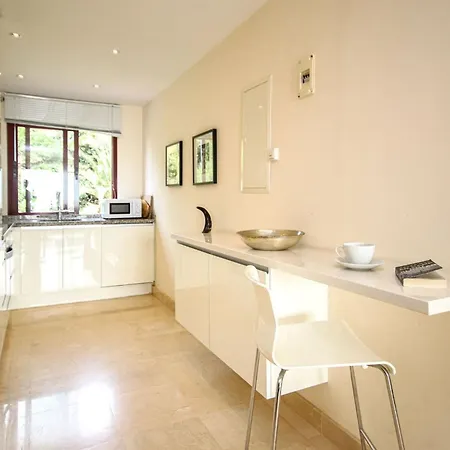 Apartment Penthouse Great Sea Views & Access Estepona